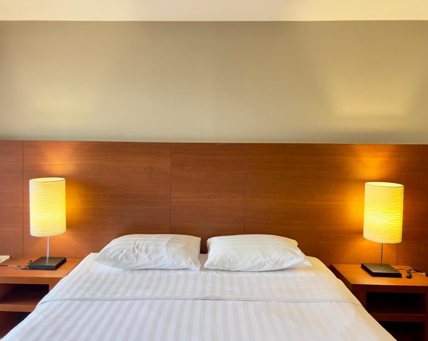Bu Place Hotel Банкок Екстериор снимка