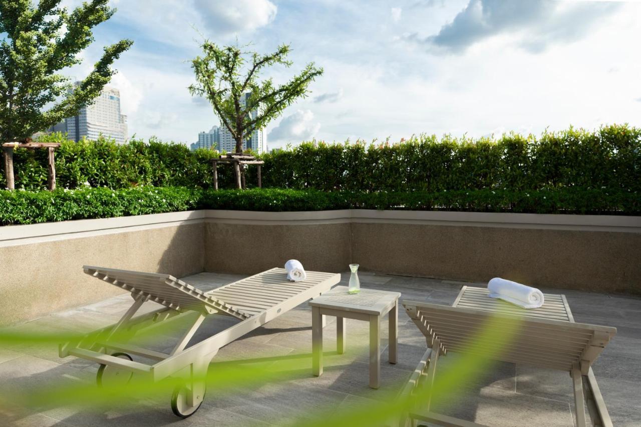 Bu Place Hotel Банкок Екстериор снимка
